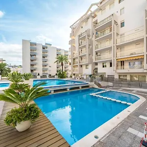 https://different-novelty.top-hotels-tarragona.com
